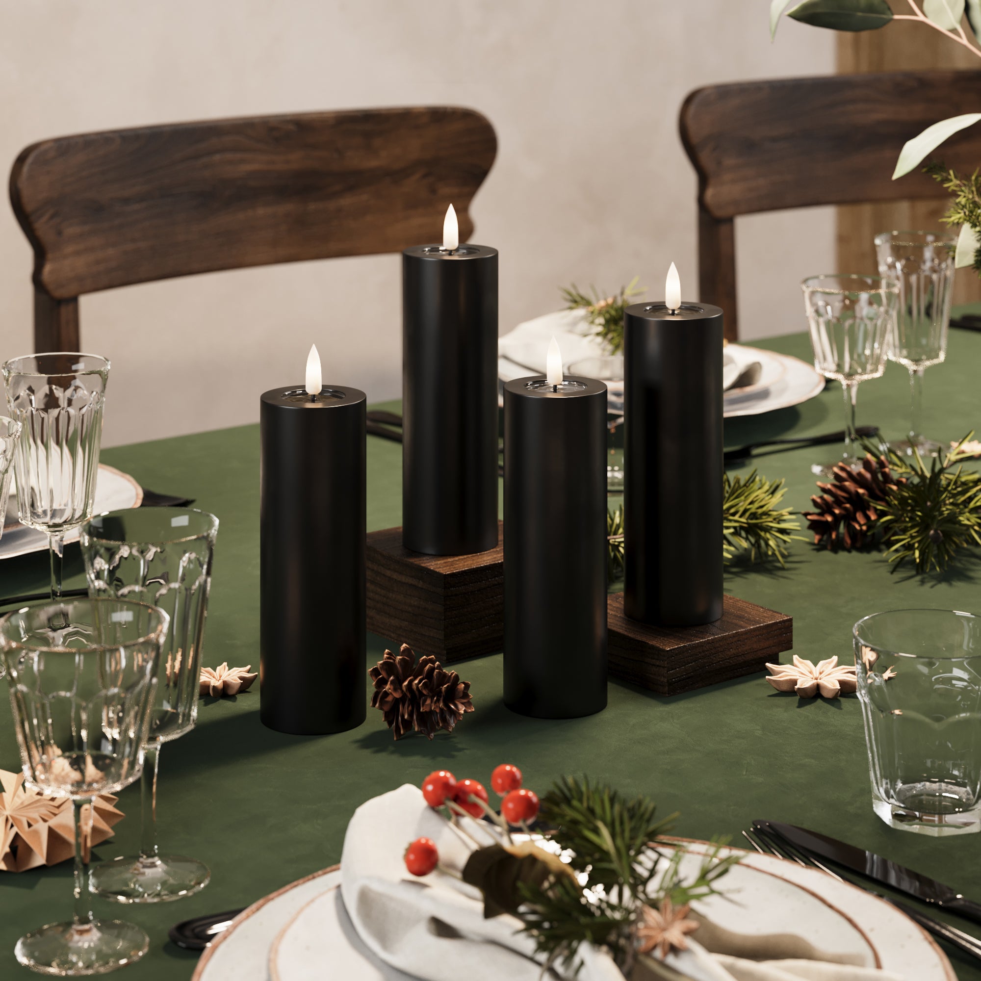 LIDERADO Vela pilar Ø 5 x 15 cm Preto - 4 pcs