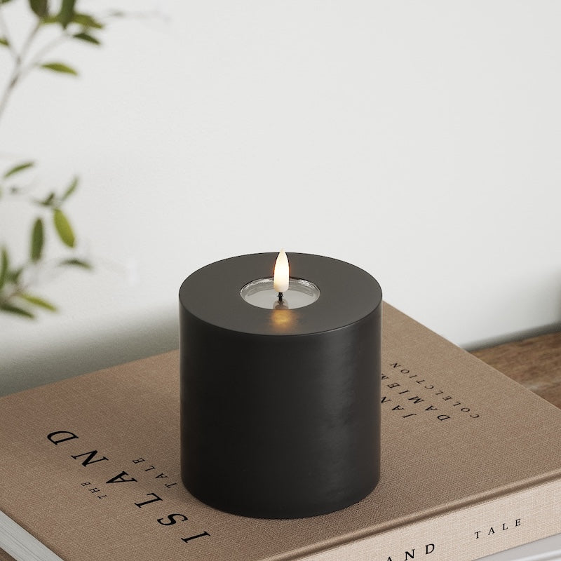 Deluxe Homeart LEDs Vela pilar Ø 10 x 10 cm Preto