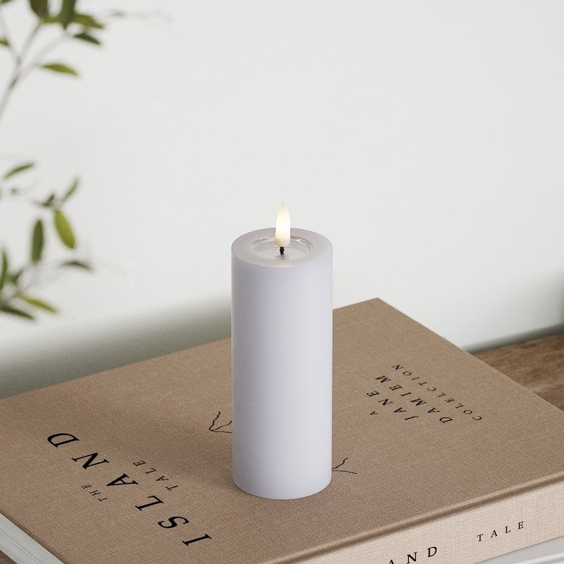 Deluxe Homeart LED bloku gaisma Ø 5 x 12,5 cm Tumšzils