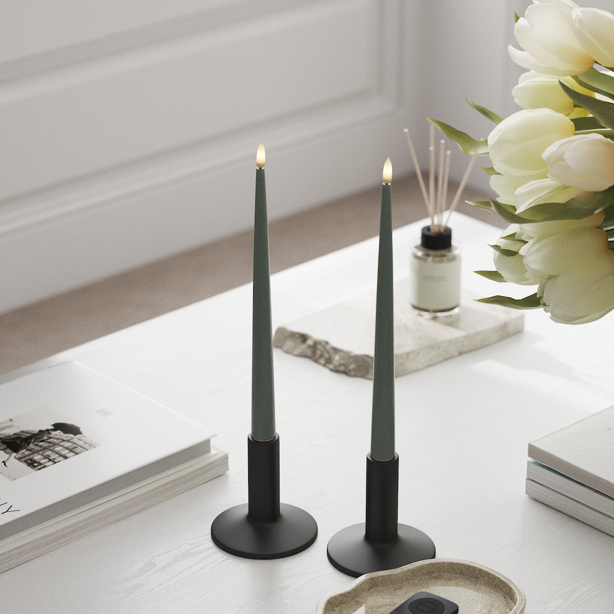 Deluxe Homeart LED sveču gaisma ar Laku, 2 gab. 28 cm Salvijas zaļa LED sveces gaisma 1
