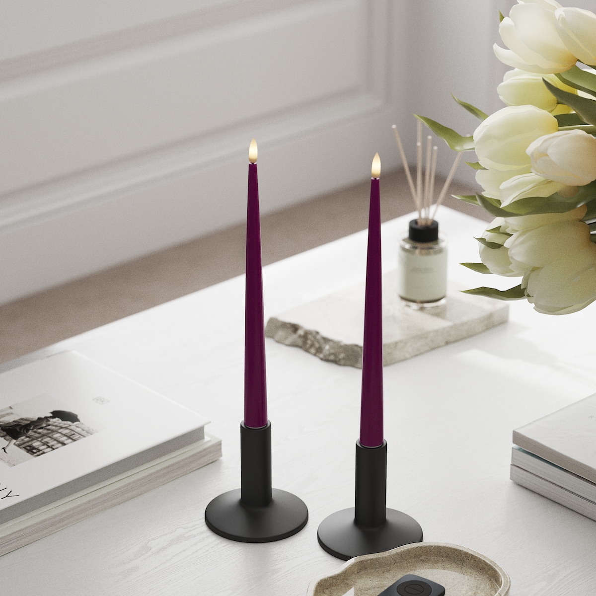 Deluxe Homeart LED sveču gaisma ar Laku, 2 gab. 28 cm Violeta LED sveces gaisma 1