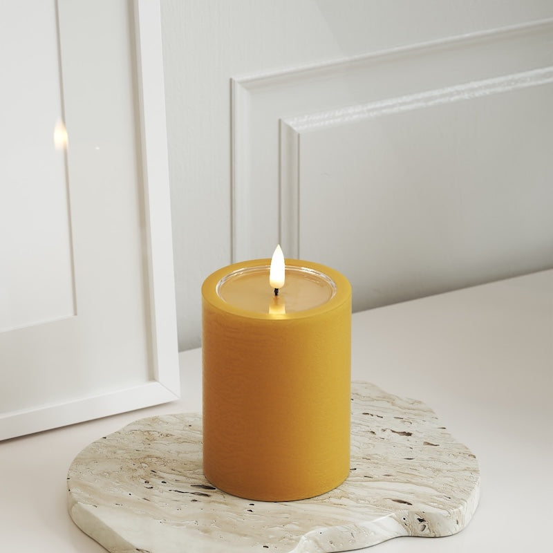 Unique Candles Unique Φωτιστικό μπλοκ LED D 7,5 x 10 cm Κάρι